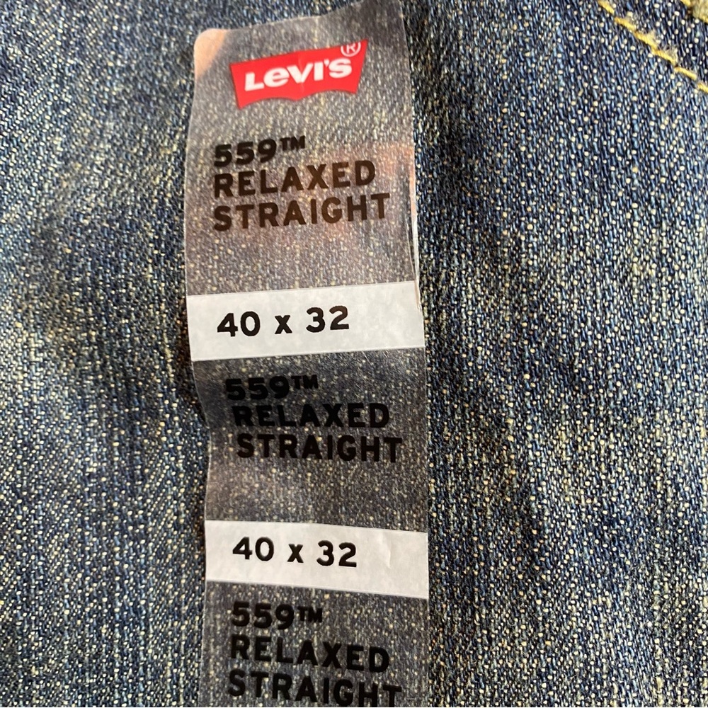 Levi Strauss Men’s 559 Jeans. NWOT. 40x32. - Picture 8 of 12